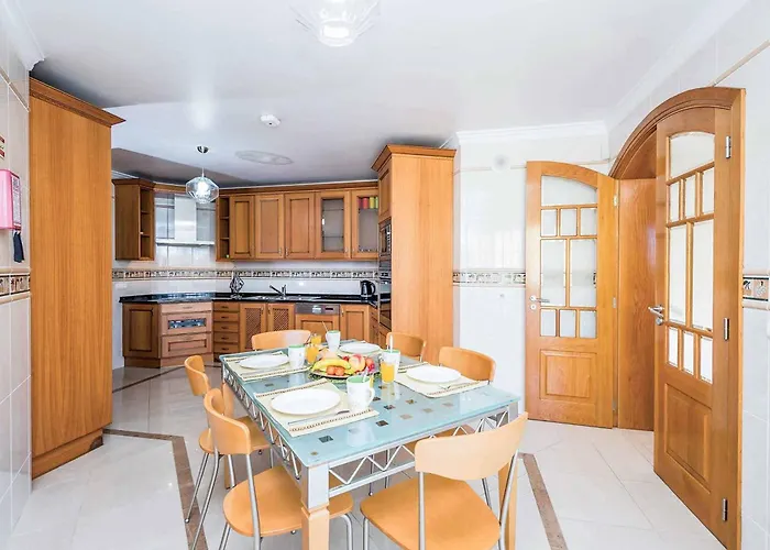 Encosta Do Sol 阿尔布费拉